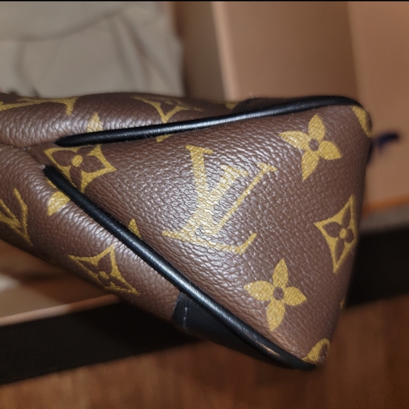 **SOLD**Authentic Louis Vuitton Odeon PM - Picture 12 of 13